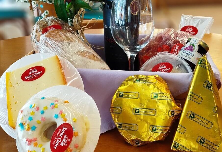 Surpreenda no Dia dos Namorados com as Cestas de Café da Manhã da Saint Claire Bakery em Curitiba