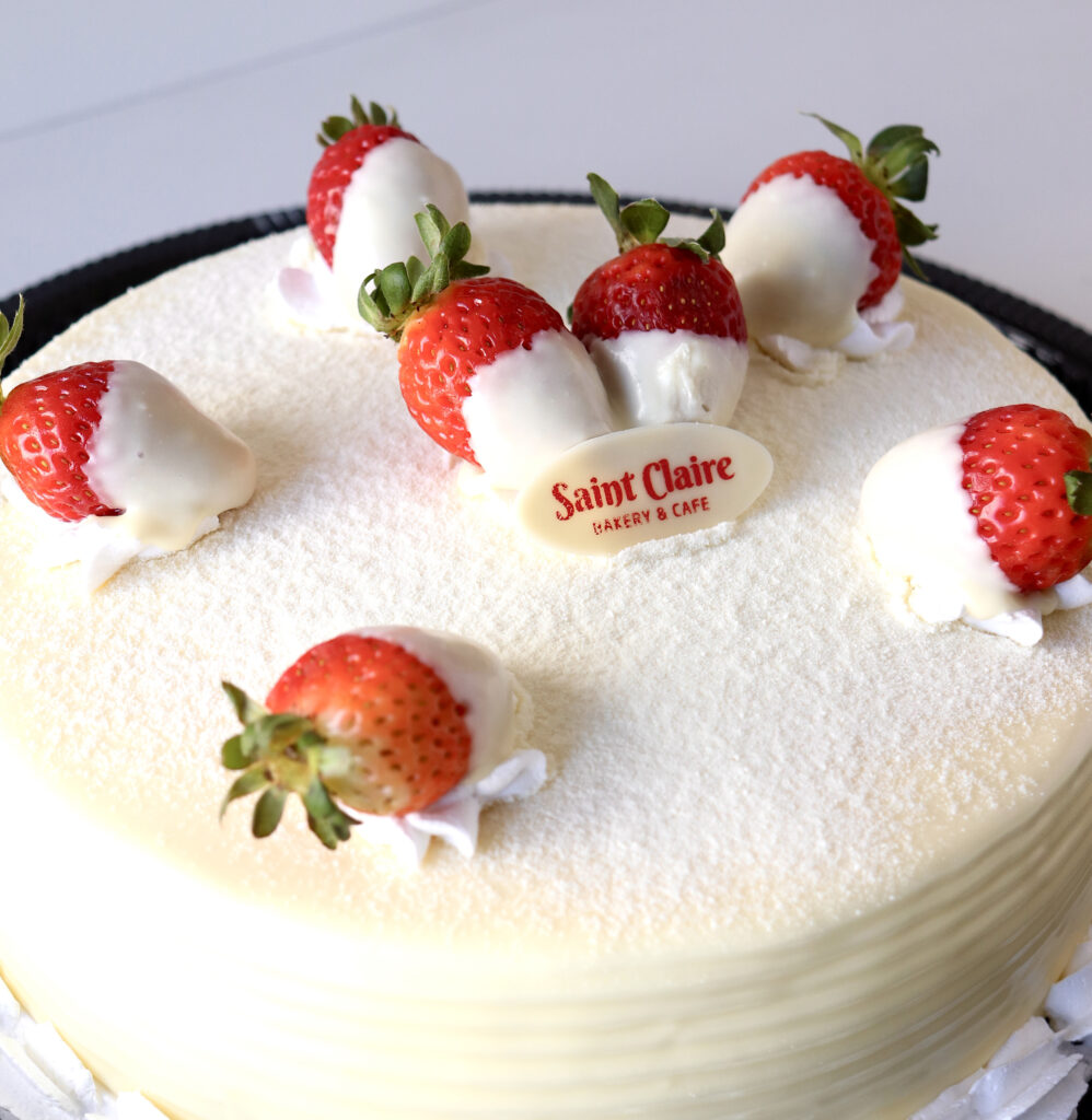 Bolo personalizado em Curitiba feito sob encomenda, ideal para festas, aniversários e comemorações especiais.